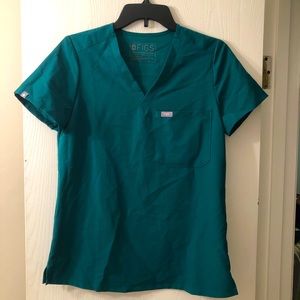 FIGS Hunter Green Catarina One Pocket Scrub Top